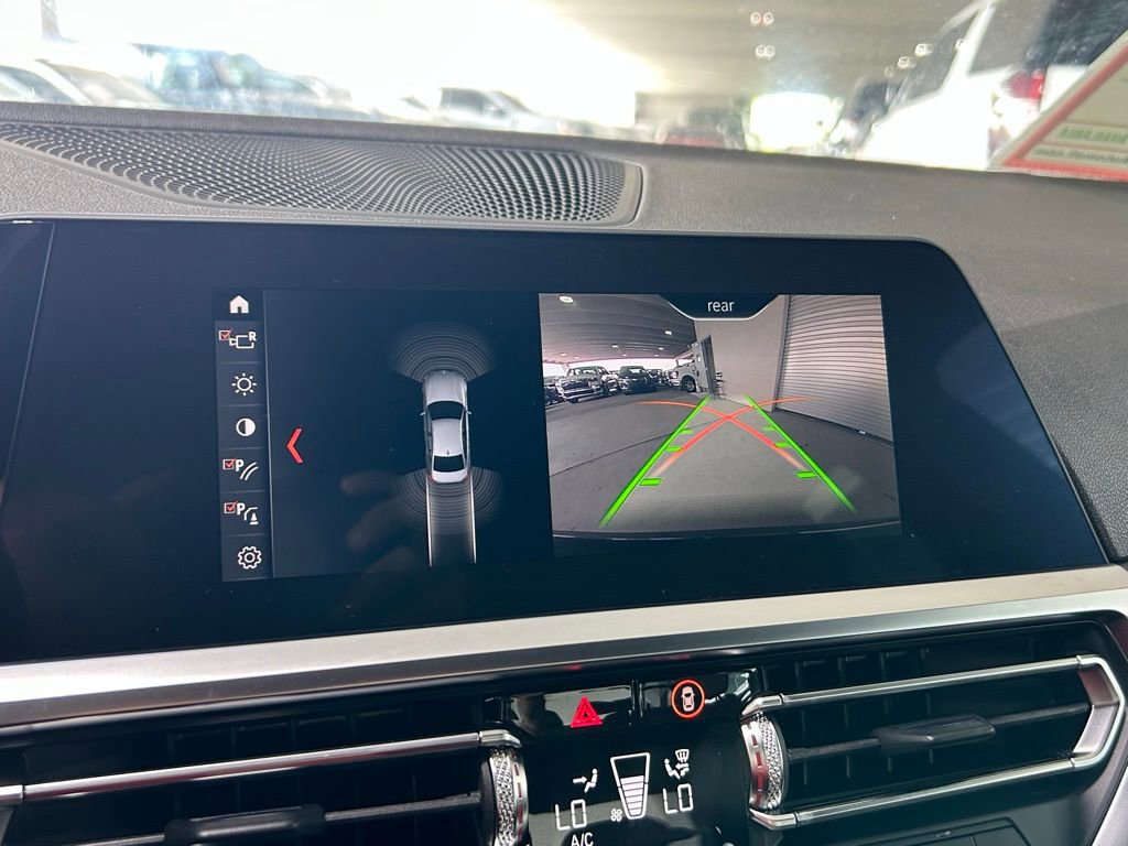 Used 2019 BMW 330i Sedan w/ Convenience Package image 10