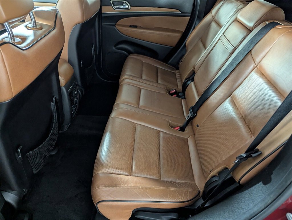 Used 2012 Jeep Grand Cherokee Overland image 15