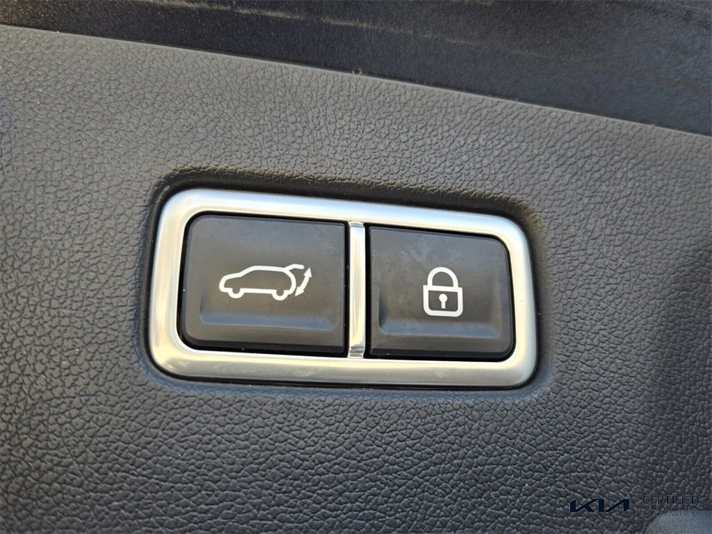 Certified 2022 Kia Sorento X-Line EX image 16