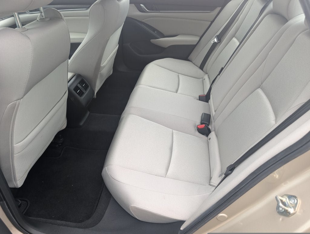 Used 2020 Honda Accord EX image 3