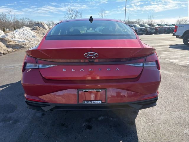 Used 2021 Hyundai Elantra SEL image 8