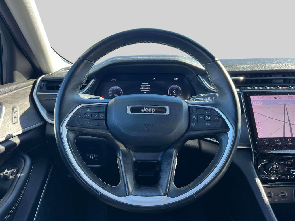 Used 2022 Jeep Grand Cherokee L Limited image 15