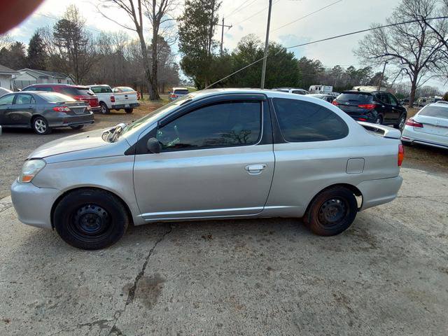 Used 2003 Toyota Echo Coupe FWD image 2
