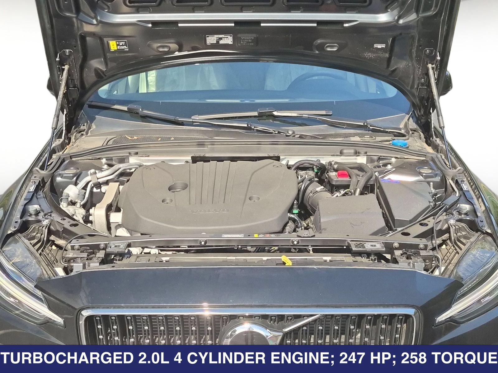 New 2026 Volvo V60 B5 Cross Country Plus w/ Climate Package AWD/4WD image 24