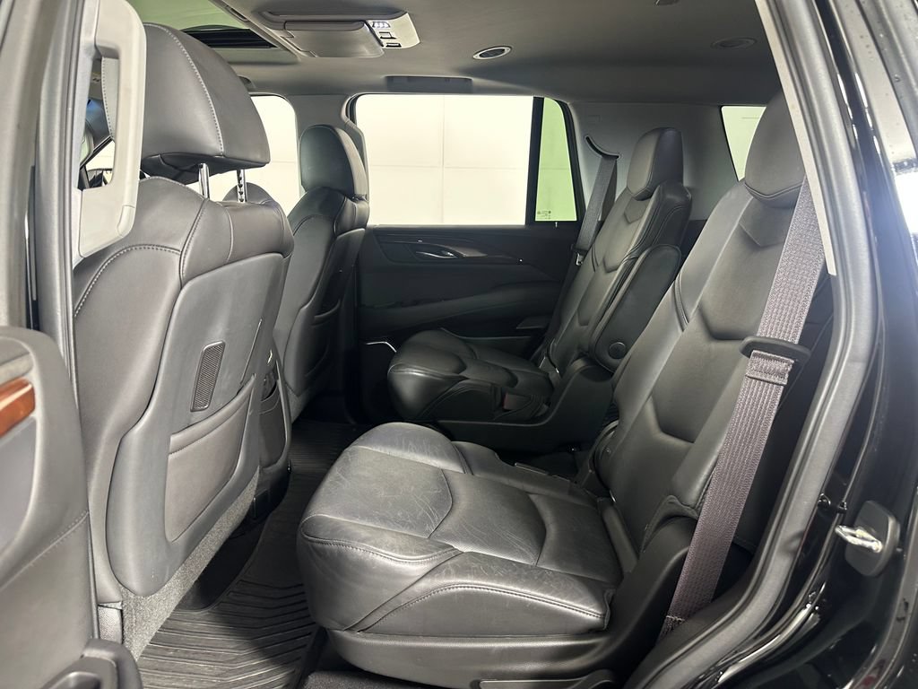 Used 2015 Cadillac Escalade Premium AWD/4WD image 23