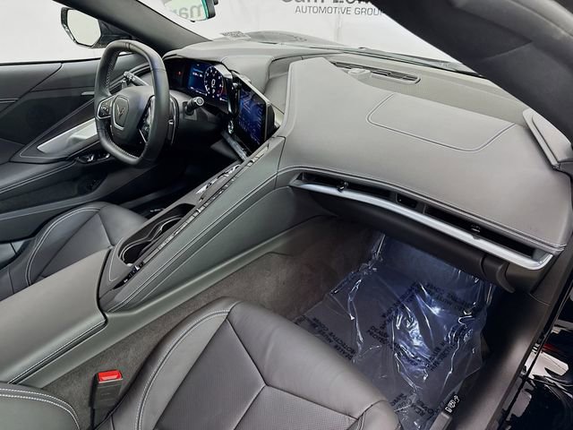 Used 2023 Chevrolet Corvette Stingray Coupe w/ Z51 Performance Package image 29