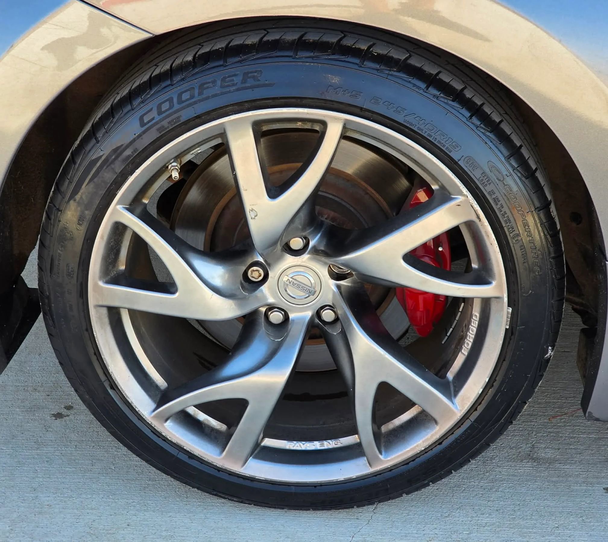 Used 2015 Nissan 370Z Coupe image 23