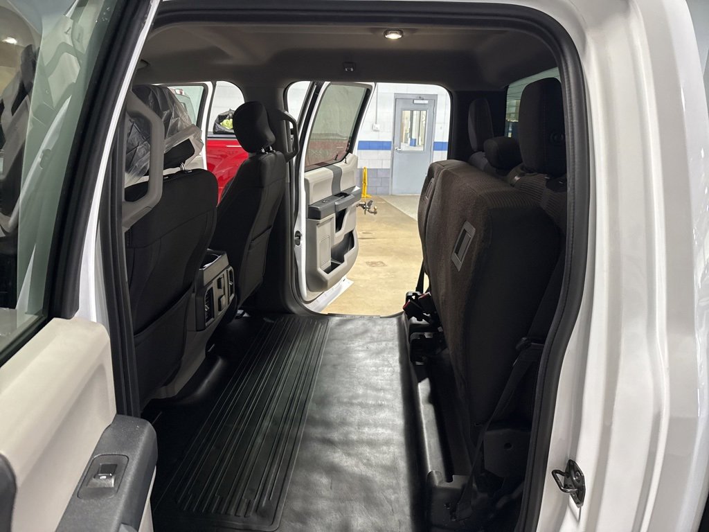 Used 2017 Ford F150 XL w/ Equipment Group 101A Mid image 12