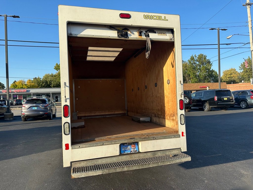 Used 2014 GMC Savana 3500 image 7