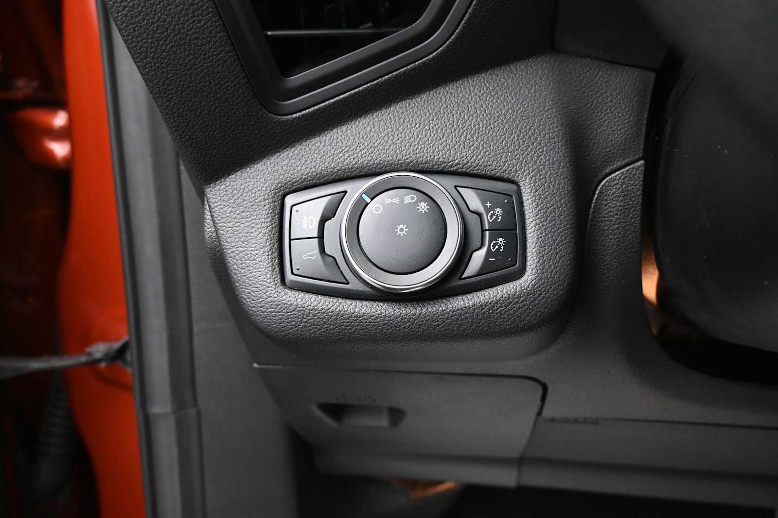 Used 2019 Ford Escape SE AWD/4WD image 10