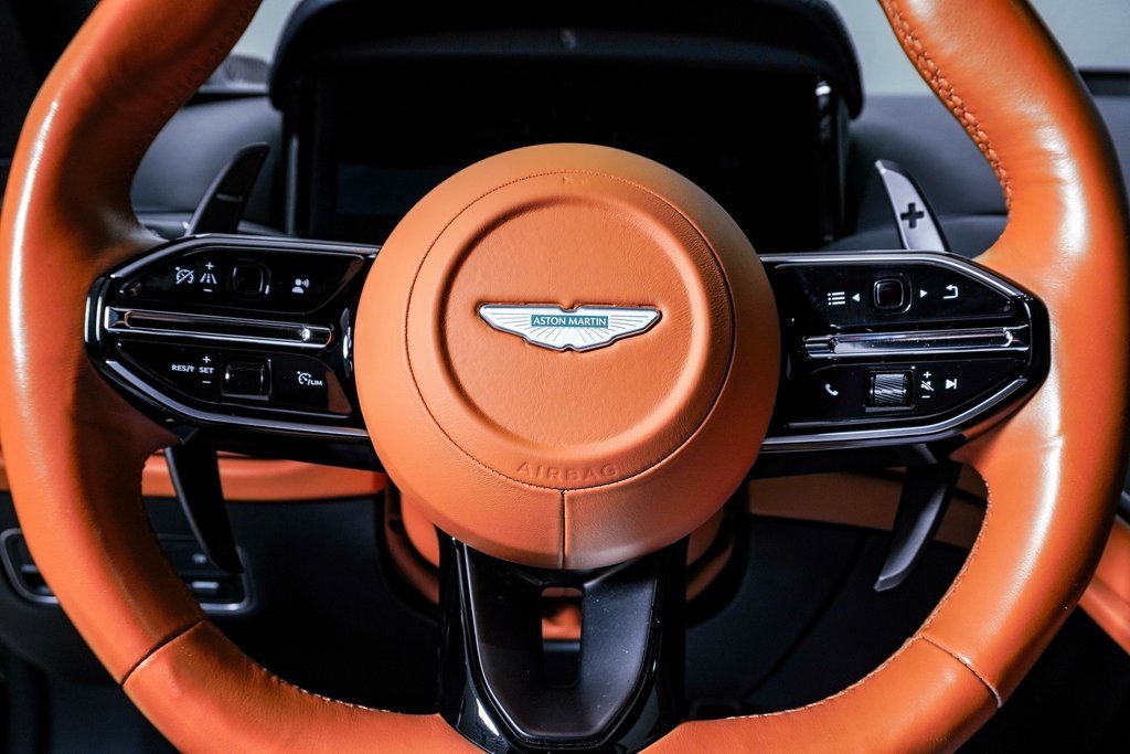 Used 2024 Aston Martin DB12 Coupe image 25
