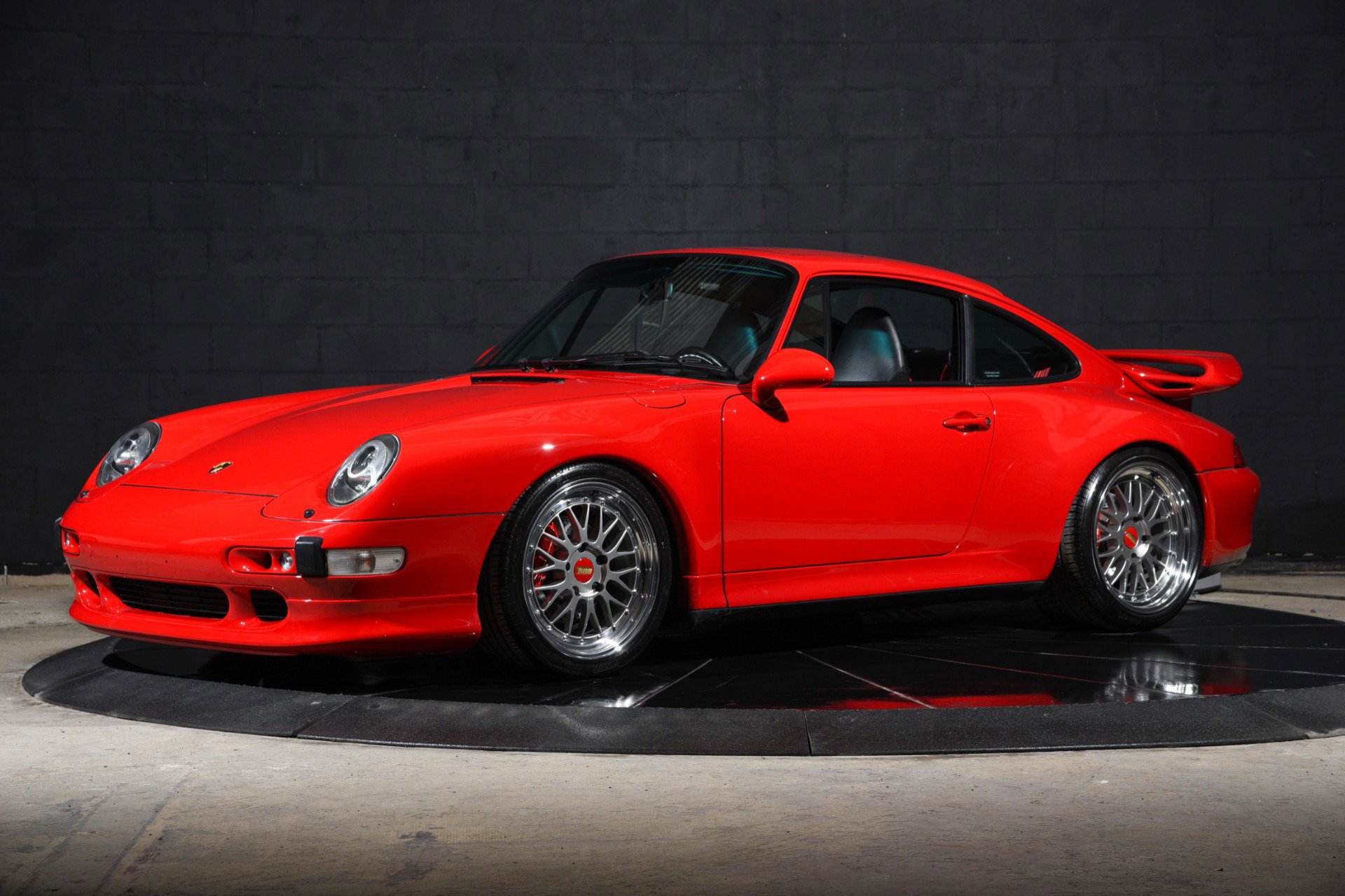 Used 1998 Porsche 911 Carrera S image 10