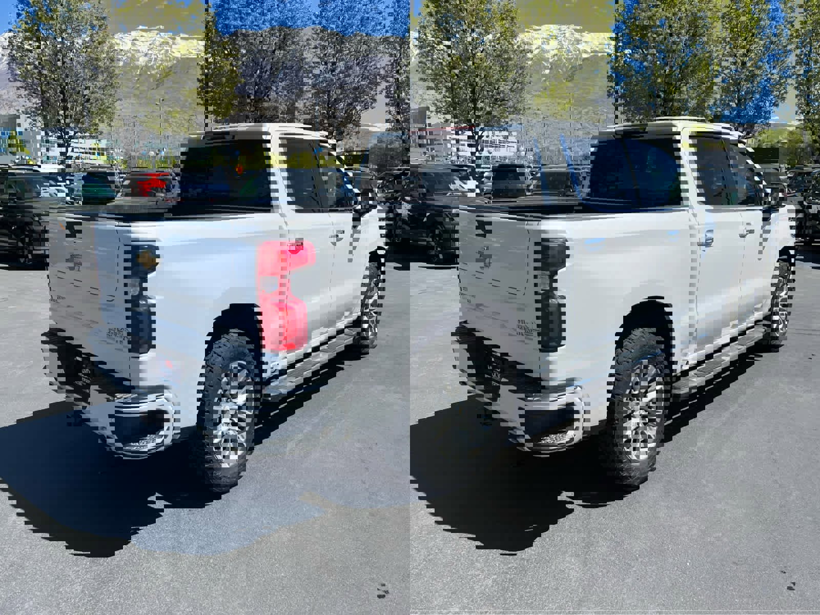 Used 2022 Chevrolet Silverado 1500 High Country AWD/4WD image 7