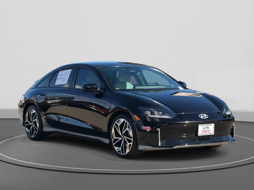 Used 2024 Hyundai Ioniq 6 SEL RWD image 3