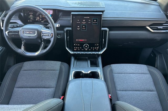 Used 2025 GMC Acadia Elevation image 13