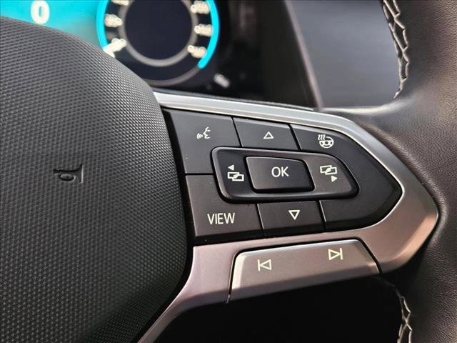 Used 2025 Volkswagen Atlas Cross Sport SE image 12