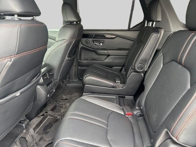 Used 2024 Honda Pilot TrailSport image 13