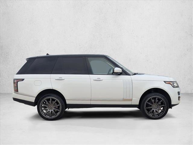 Used 2016 Land Rover Range Rover Autobiography image 4