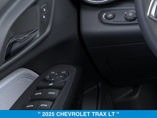 New 2025 Chevrolet Trax LT w/ Driver Confidence Package image 22