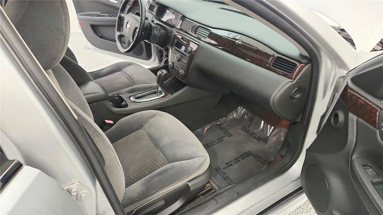 Used 2012 Chevrolet Impala LT w/ LT Sunroof Package image 34