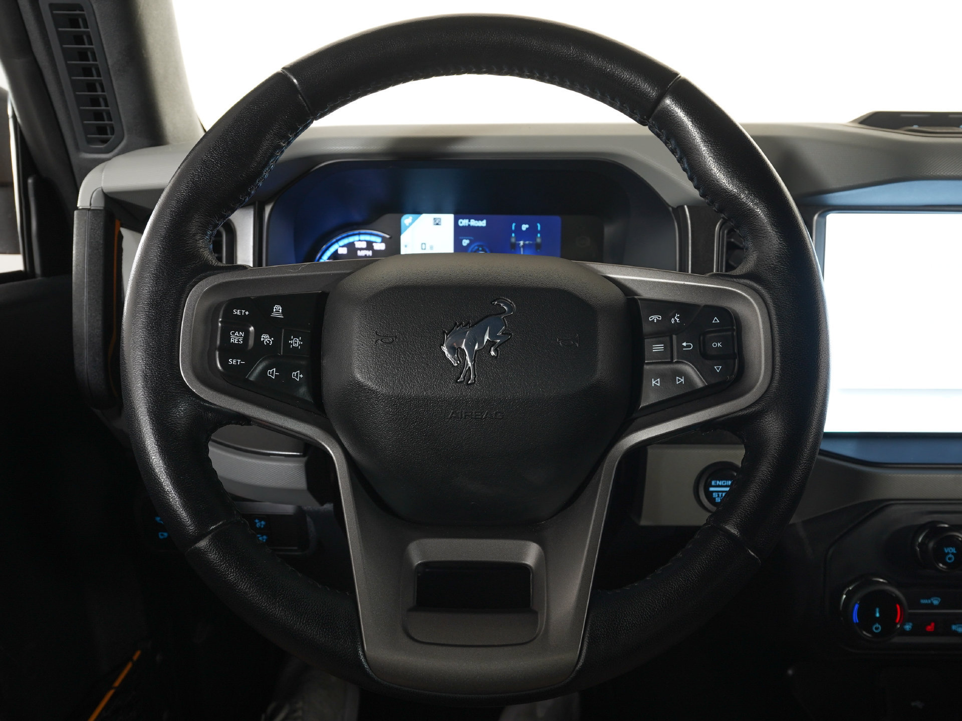 Used 2022 Ford Bronco Badlands AWD/4WD image 16