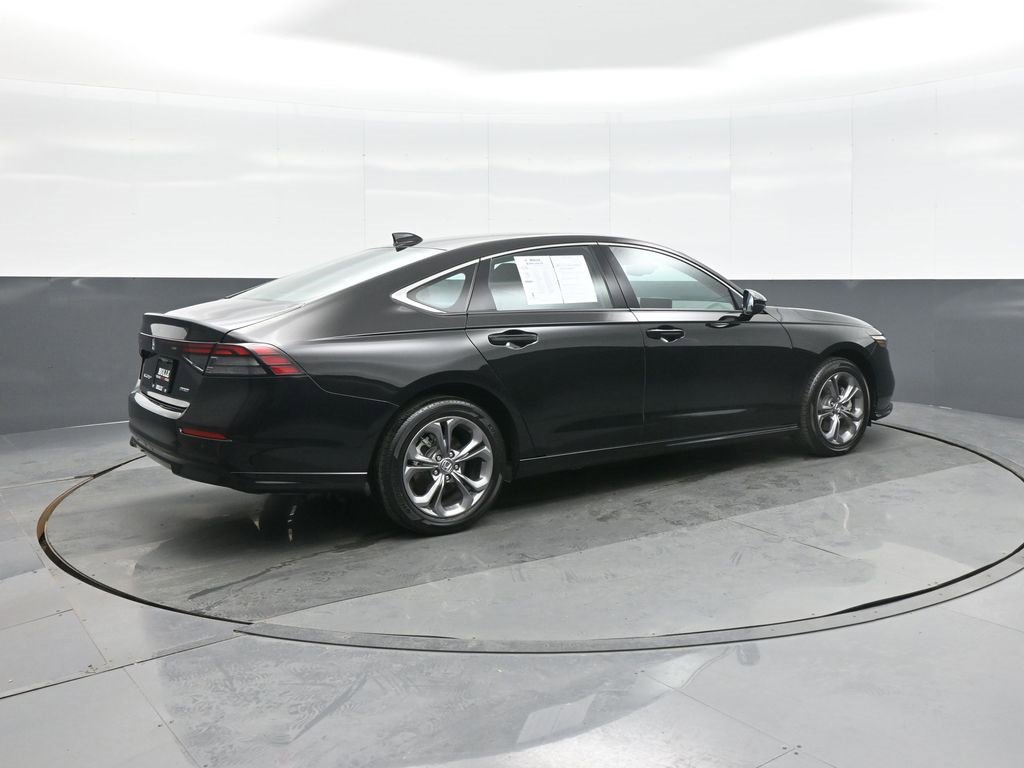 Used 2023 Honda Accord EX-L image 7