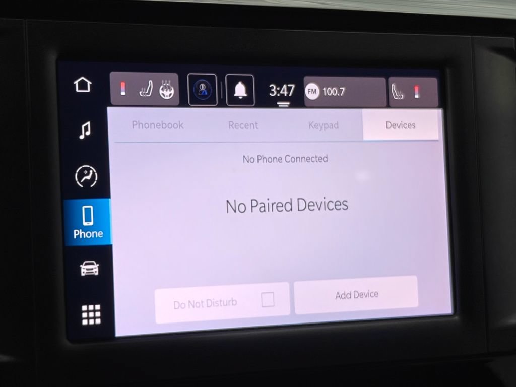 Used 2023 Chrysler Voyager LX FWD image 39