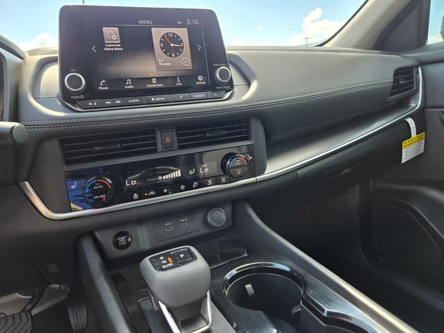 New 2026 Nissan Rogue Dark Armor FWD image 17