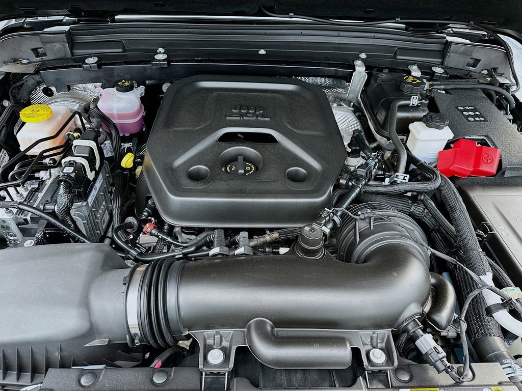 Used 2024 Jeep Wrangler Unlimited Sport w/ Convenience Group image 35