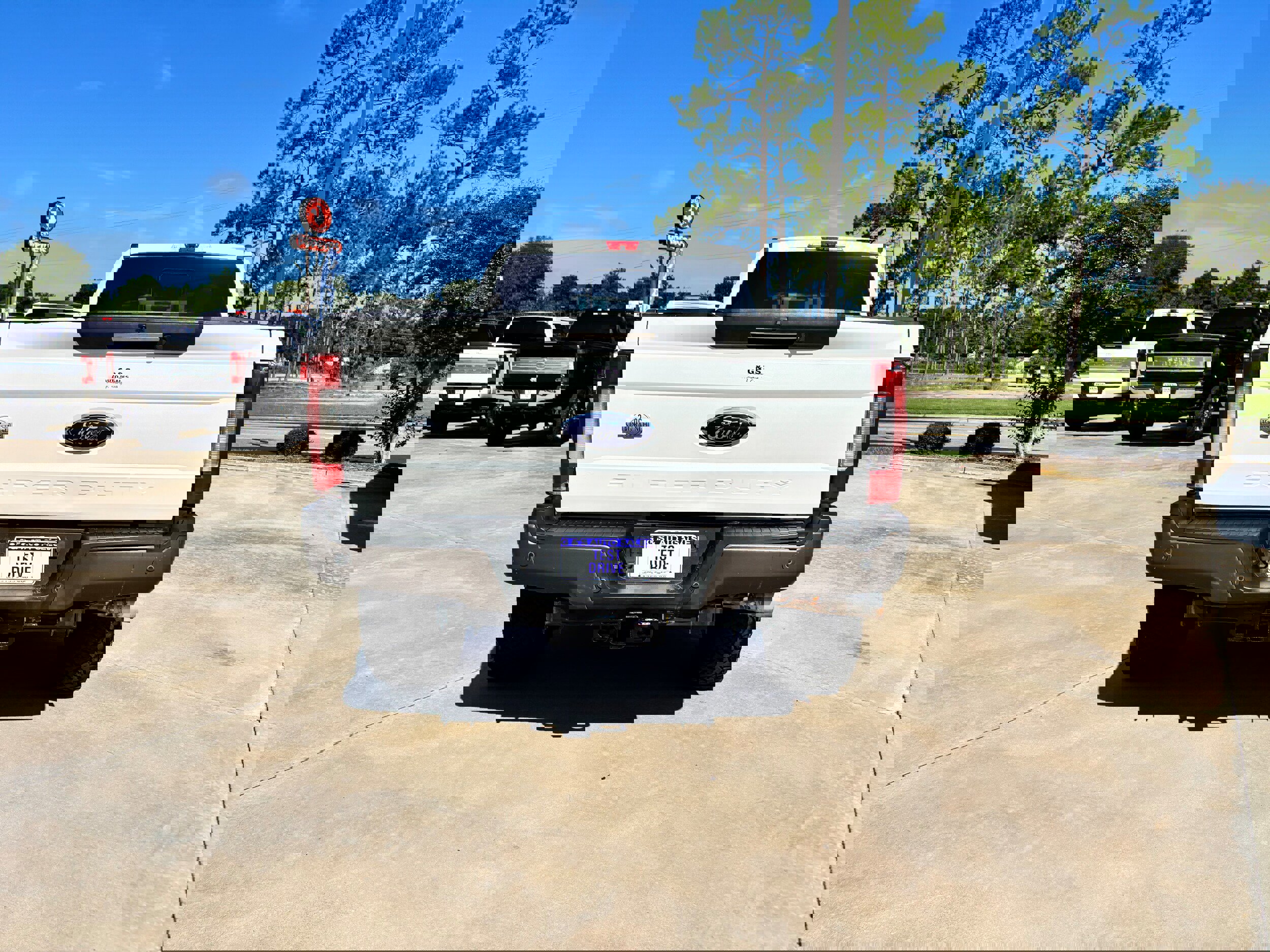 Used 2017 Ford F350 King Ranch w/ King Ranch Ultimate Package image 6