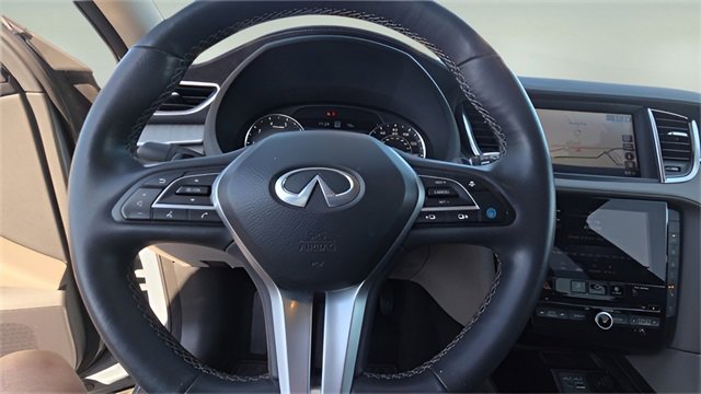 Used 2023 INFINITI QX50 Sensory w/ Accent Package image 10