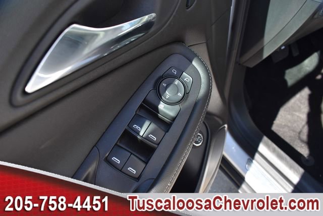 Used 2023 Buick Encore GX Essence w/ Experience Buick Package image 19