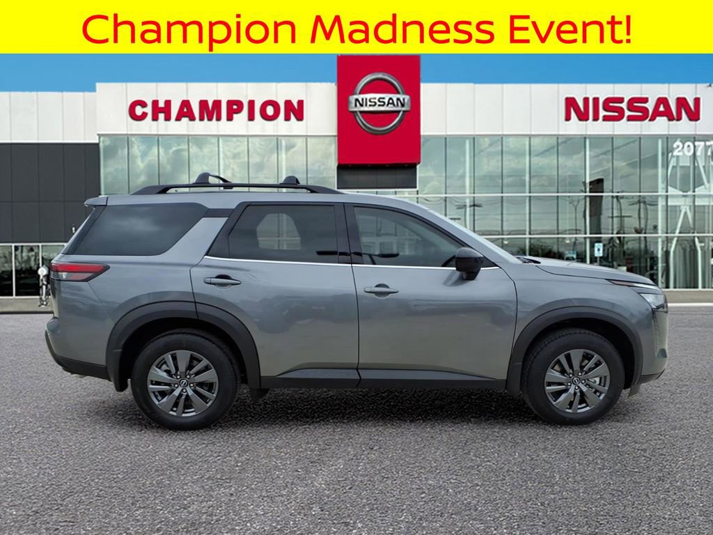 New 2026 Nissan Pathfinder SV image 8