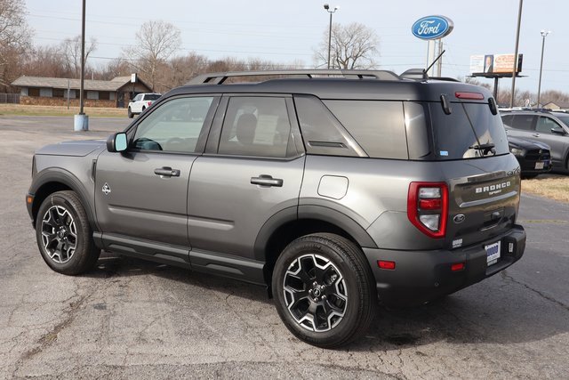 New 2025 Ford Bronco Sport Outer Banks image 18