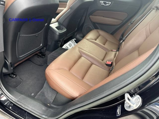 Certified 2023 Volvo XC60 B5 Plus w/ Climate Package AWD/4WD image 15