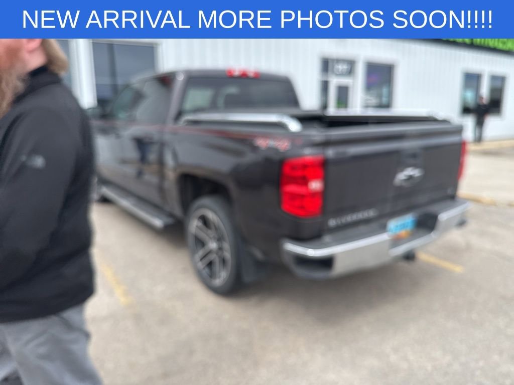Used 2015 Chevrolet Silverado 1500 LT w/ LT Convenience Package AWD/4WD image 6