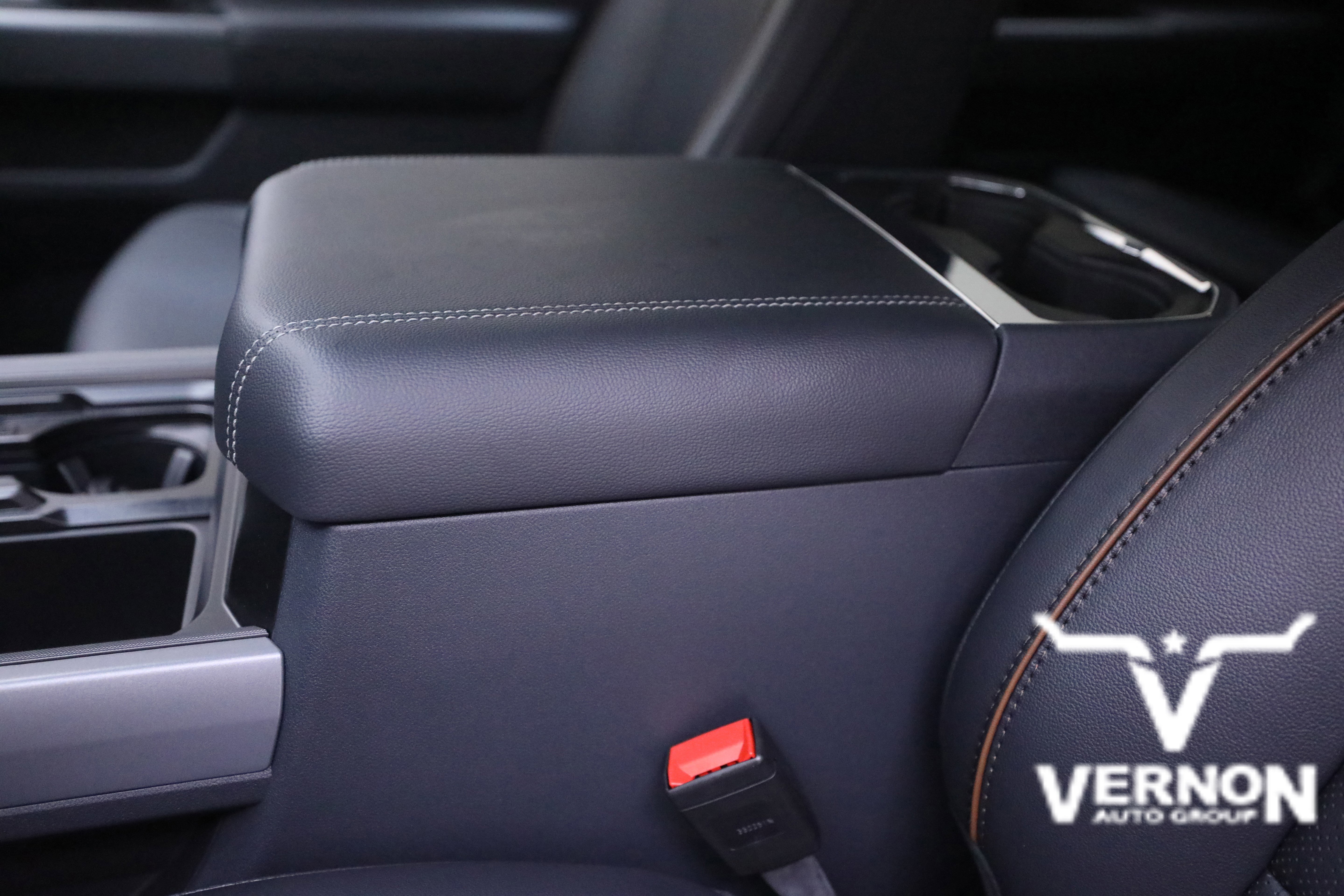 New 2026 Ford F250 Lariat w/ Chrome Package image 22