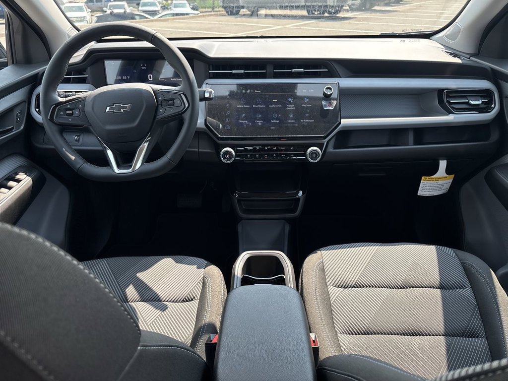 New 2027 Chevrolet Bolt LT w/ Comfort Package FWD image 19