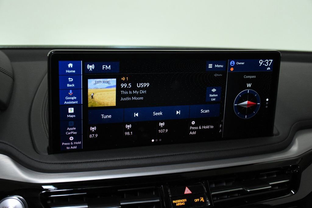 Used 2025 Acura MDX w/ Technology Package image 23