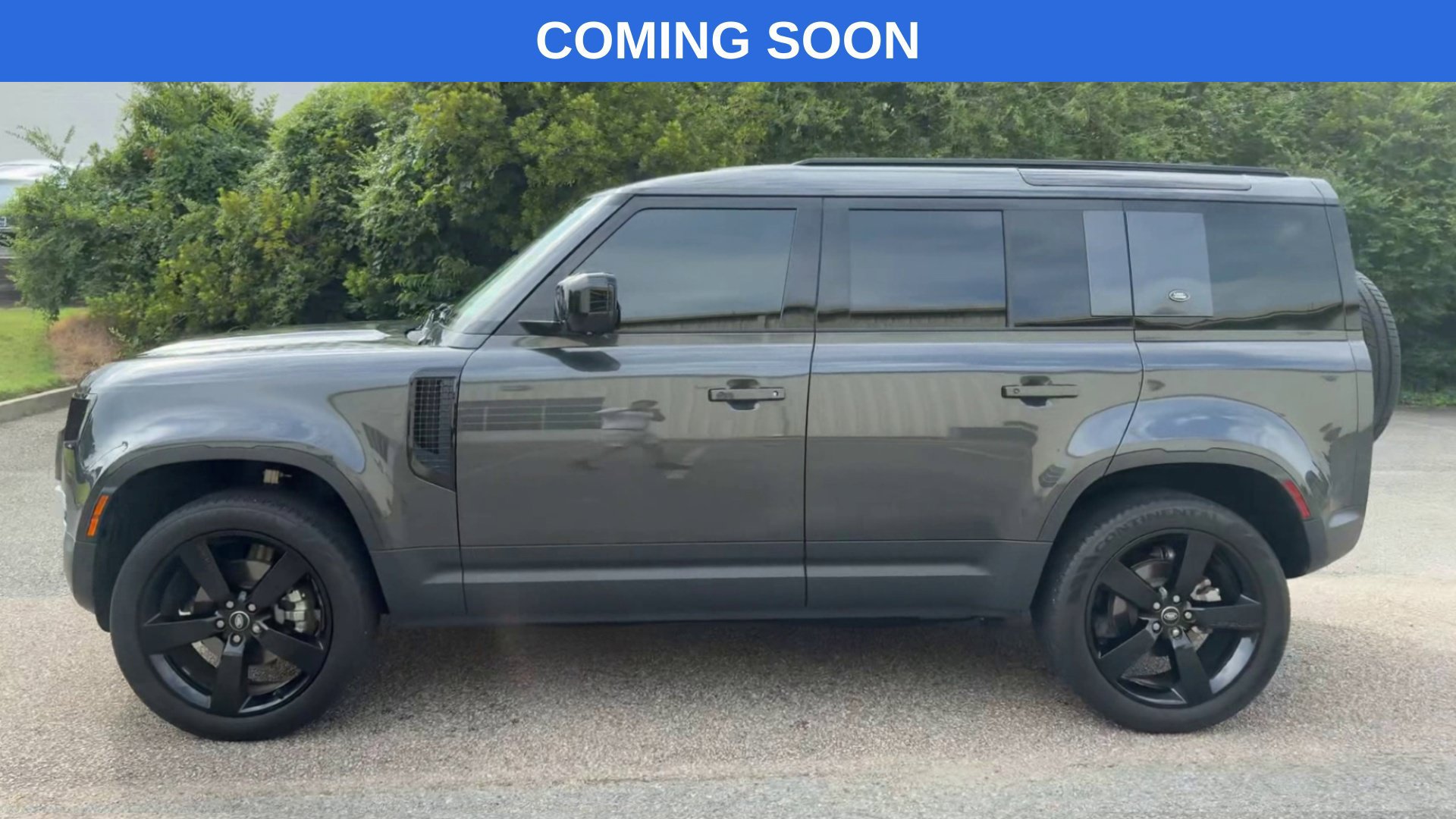 Used 2024 Land Rover Defender 110 S AWD/4WD image 7