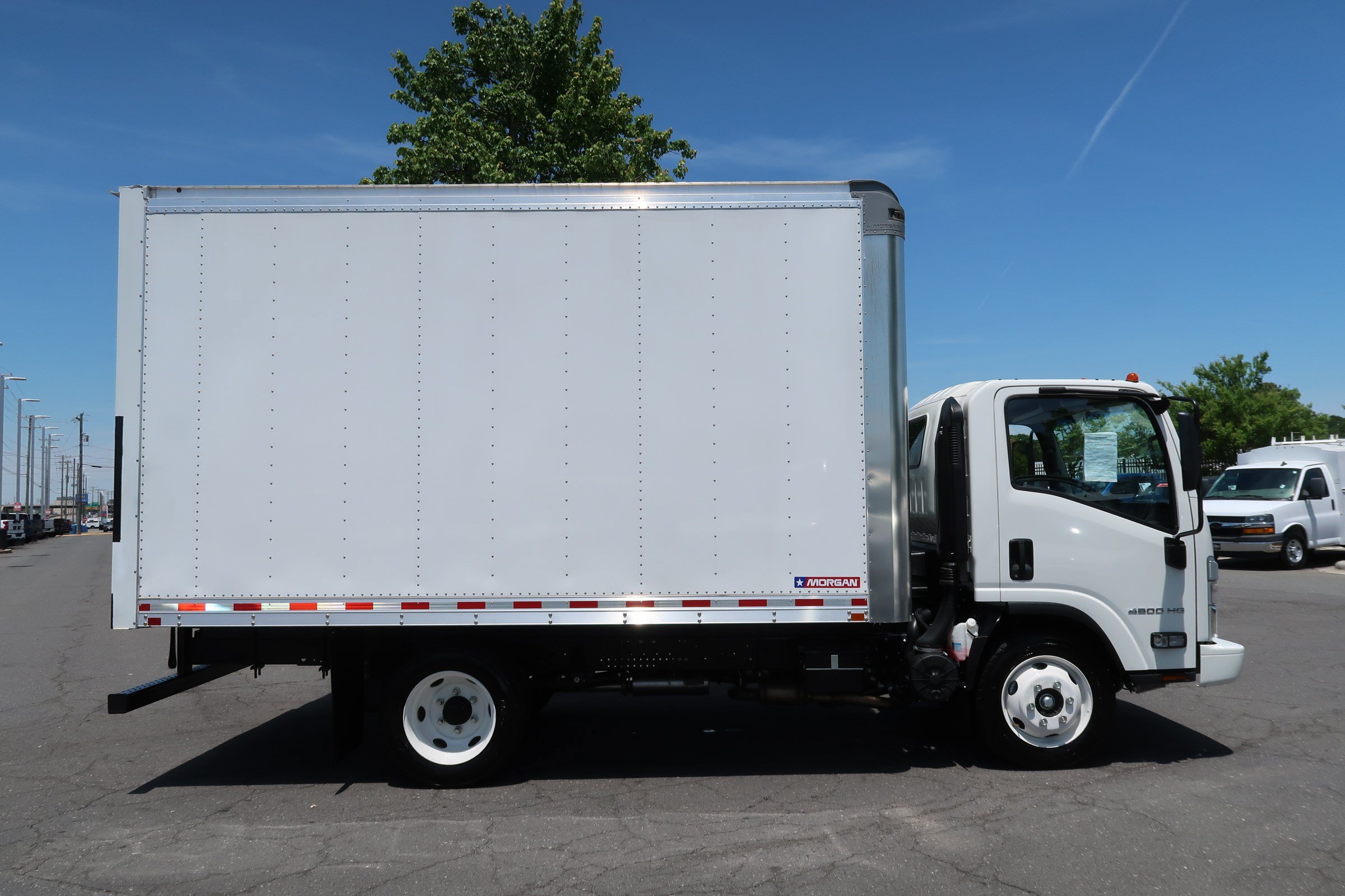 Used 2025 Chevrolet Low Cab Forward RWD image 11