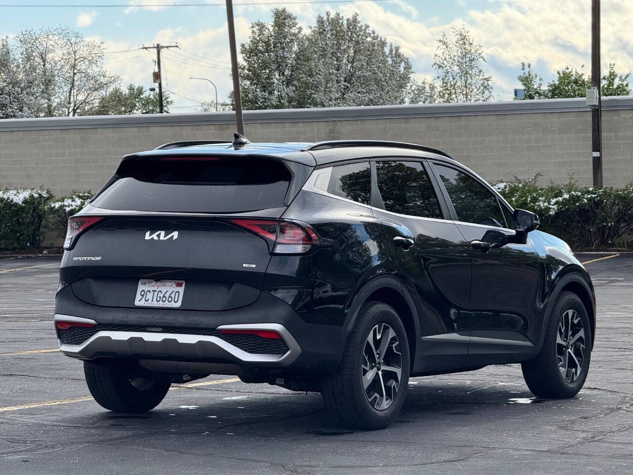 Used 2023 Kia Sportage EX w/ EX Premium Package image 5