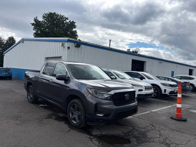 Used 2023 Honda Ridgeline RTL-E image 2