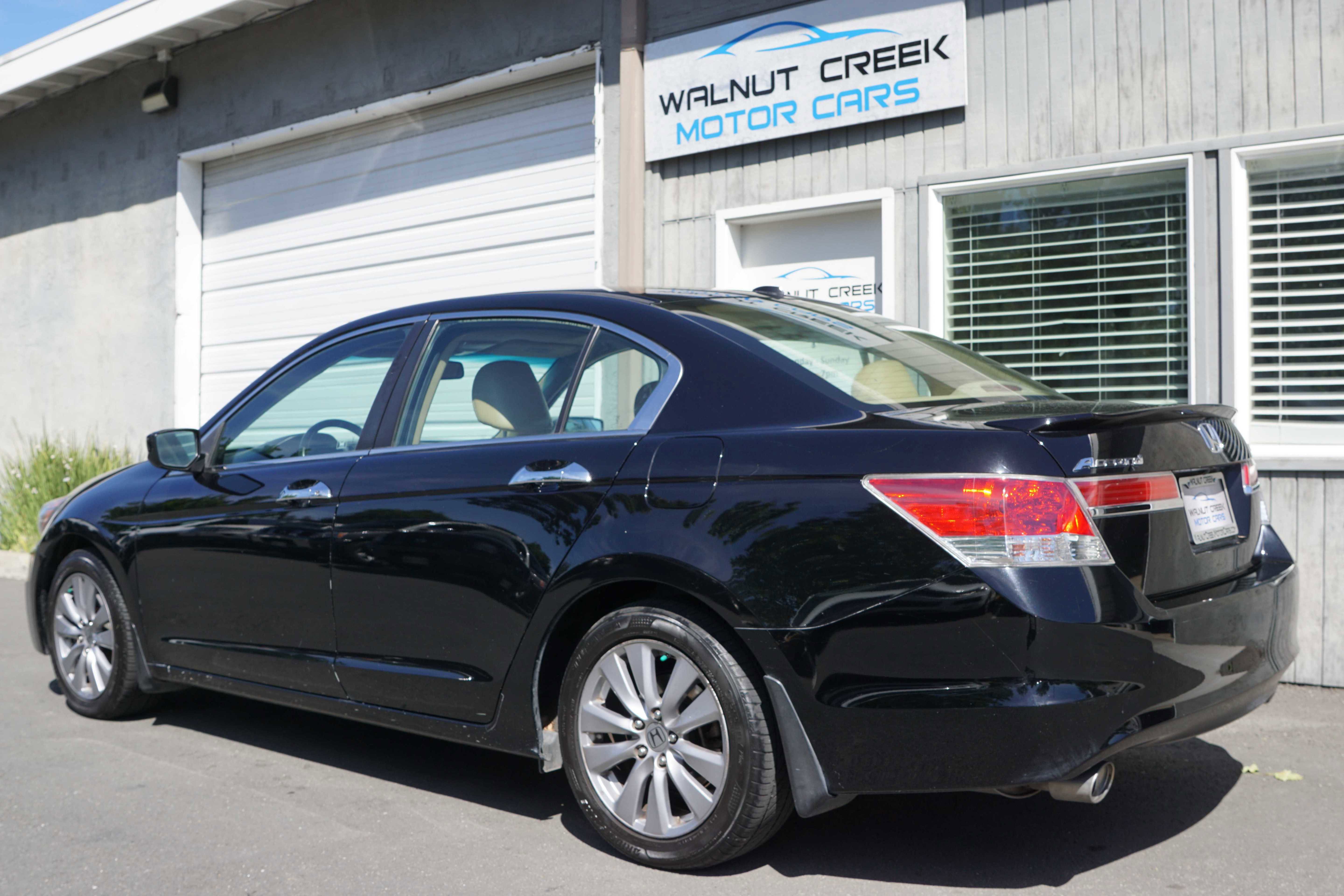 Used 2012 Honda Accord EX-L image 18