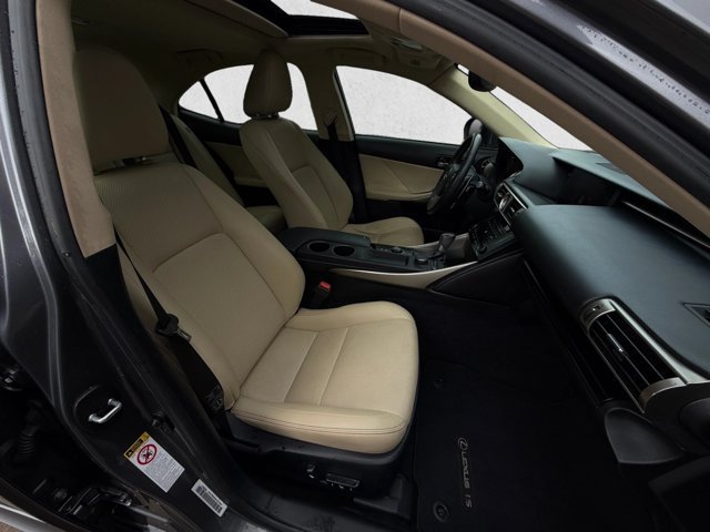 Used 2014 Lexus IS 250 RWD image 20