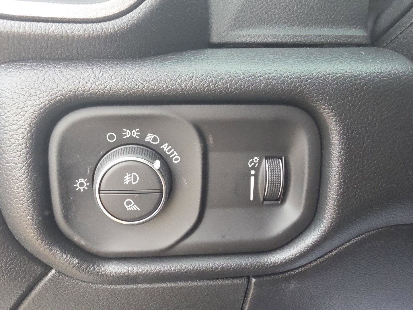 New 2026 RAM 5500 Tradesman image 17