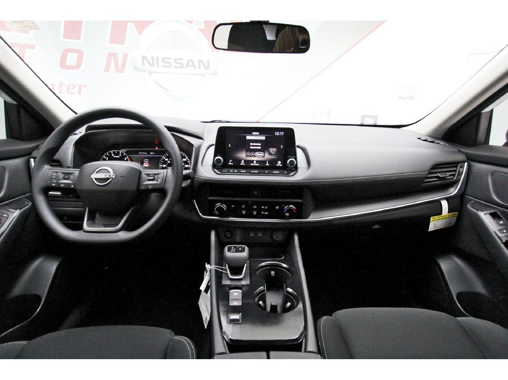 Certified 2025 Nissan Rogue S FWD image 7
