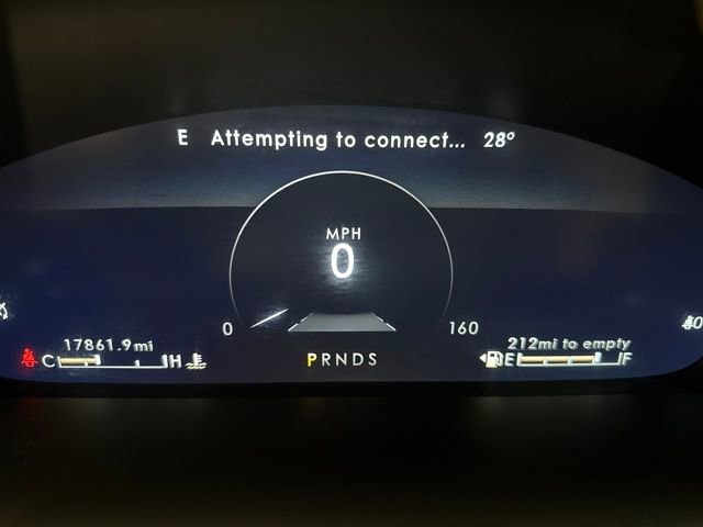 Used 2022 Lincoln Nautilus AWD image 14