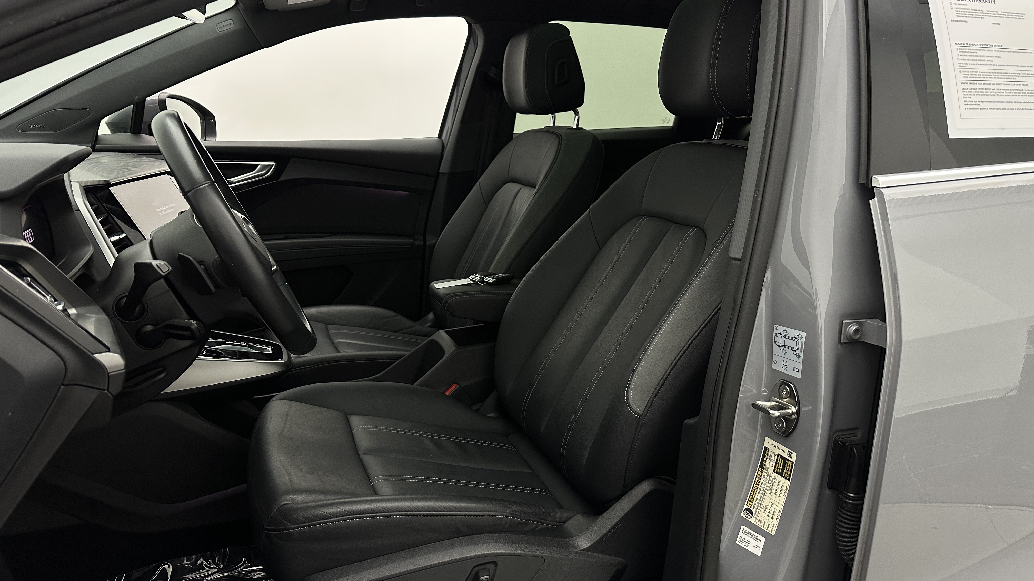 Used 2023 Audi Q4 e-tron Premium Plus RWD image 17