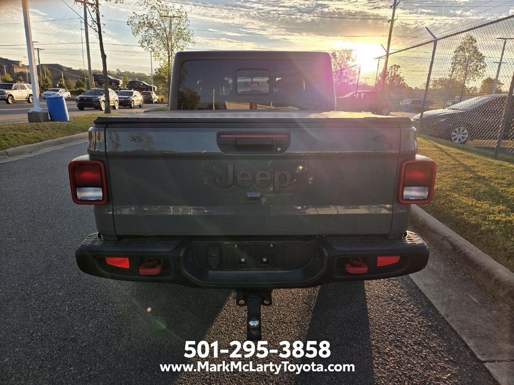Used 2021 Jeep Gladiator Rubicon w/ Trailer Tow Package AWD/4WD image 5